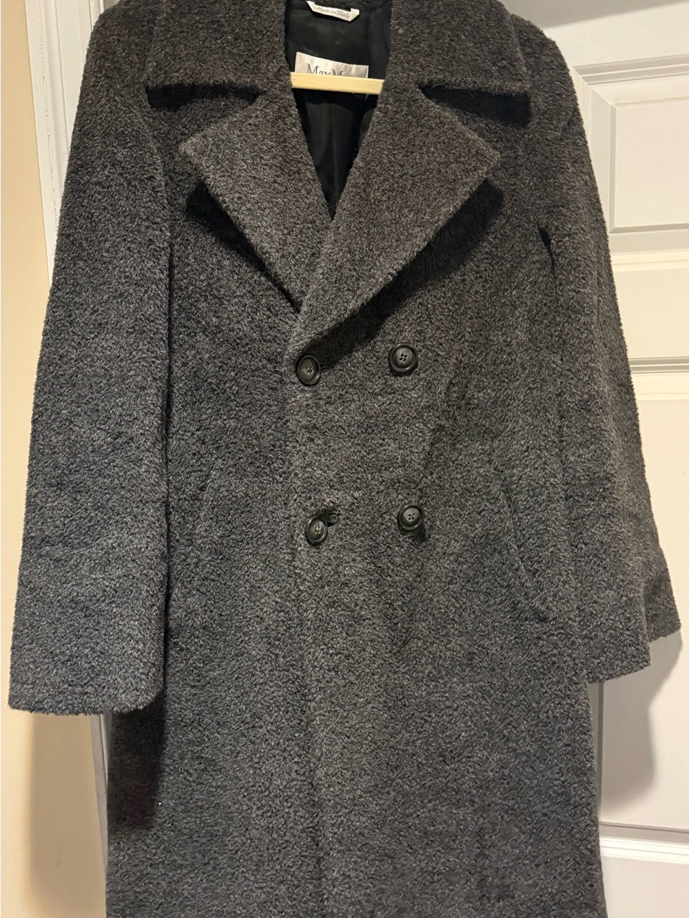Women’s  Double-Breasted Gray Wool-Blend Overcoat, Size 6